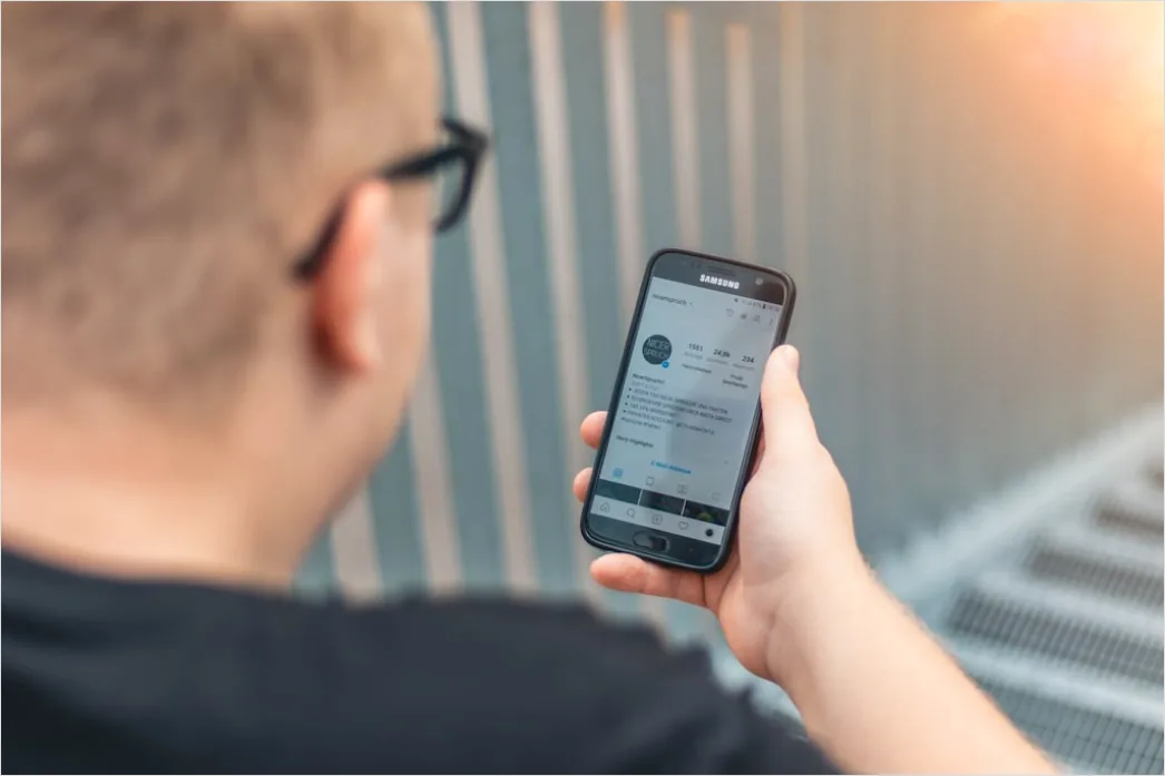 Detail Solar Inverter Monitoring App On Smartphone Number 12