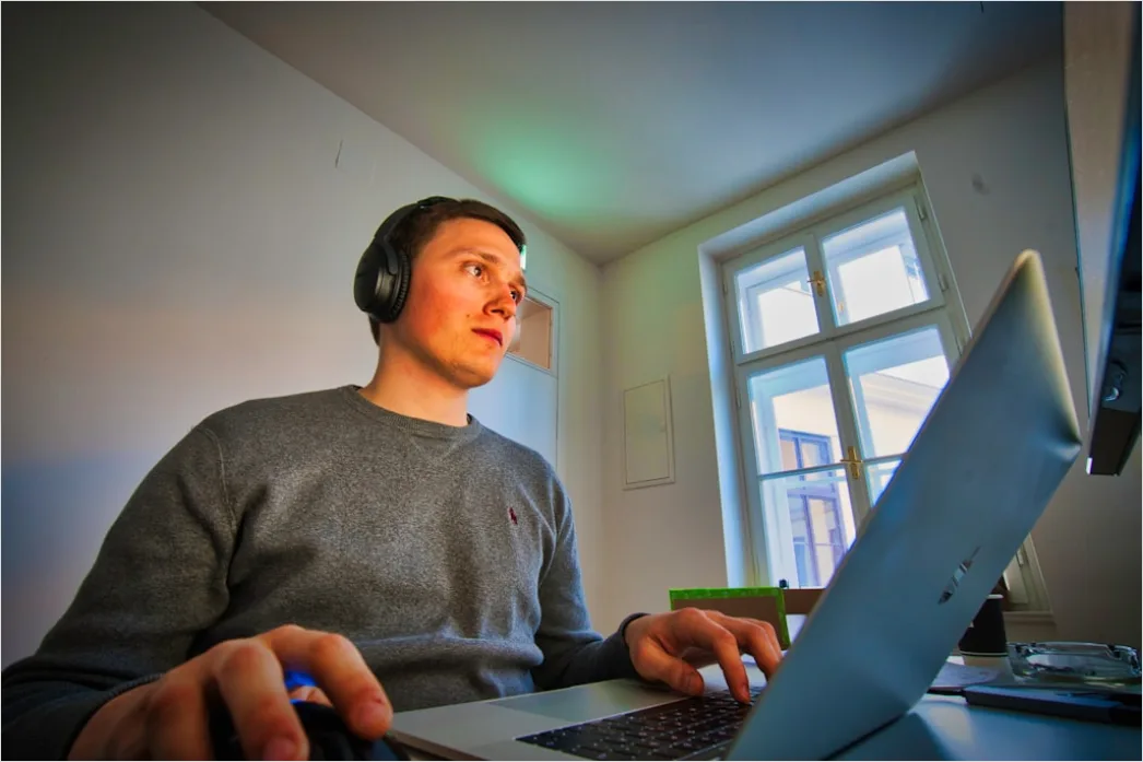 Detail Student Wearing Headphones Watching Online Lecture Number 19