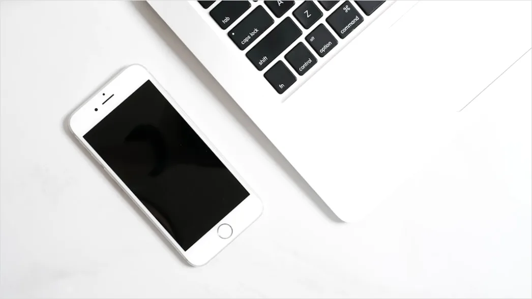 Detail Tech Flat Lay Gadgets On White Background Number 20