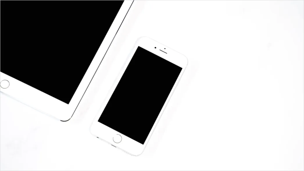 Detail Tech Flat Lay Gadgets On White Background Number 5