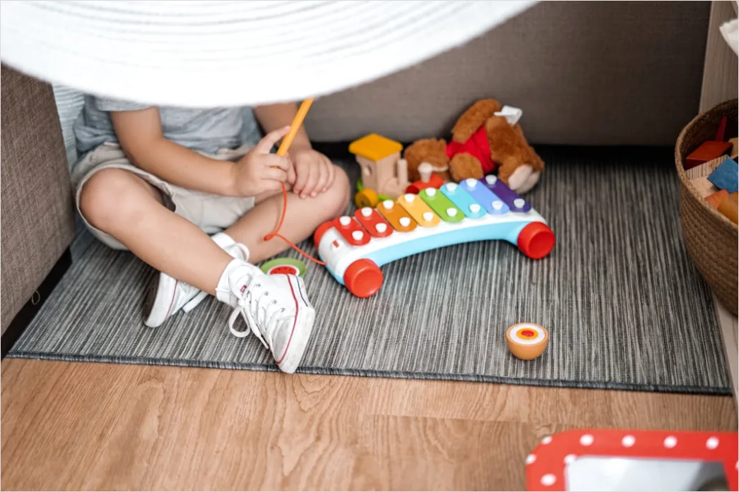 Detail Toddler Sensory Play Activity At Daycare Number 5