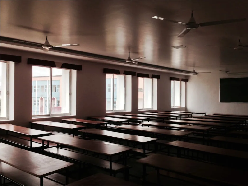 Detail Vr Training Simulation Concept In Classroom Number 20