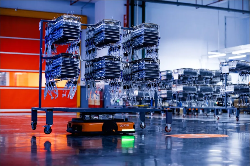 Warehouse Automation Robots Moving Packages Scene 0717