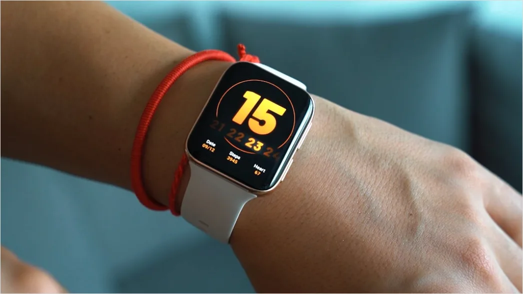 Detail Wearable Technology Smartwatch Health Stats Screen Number 3