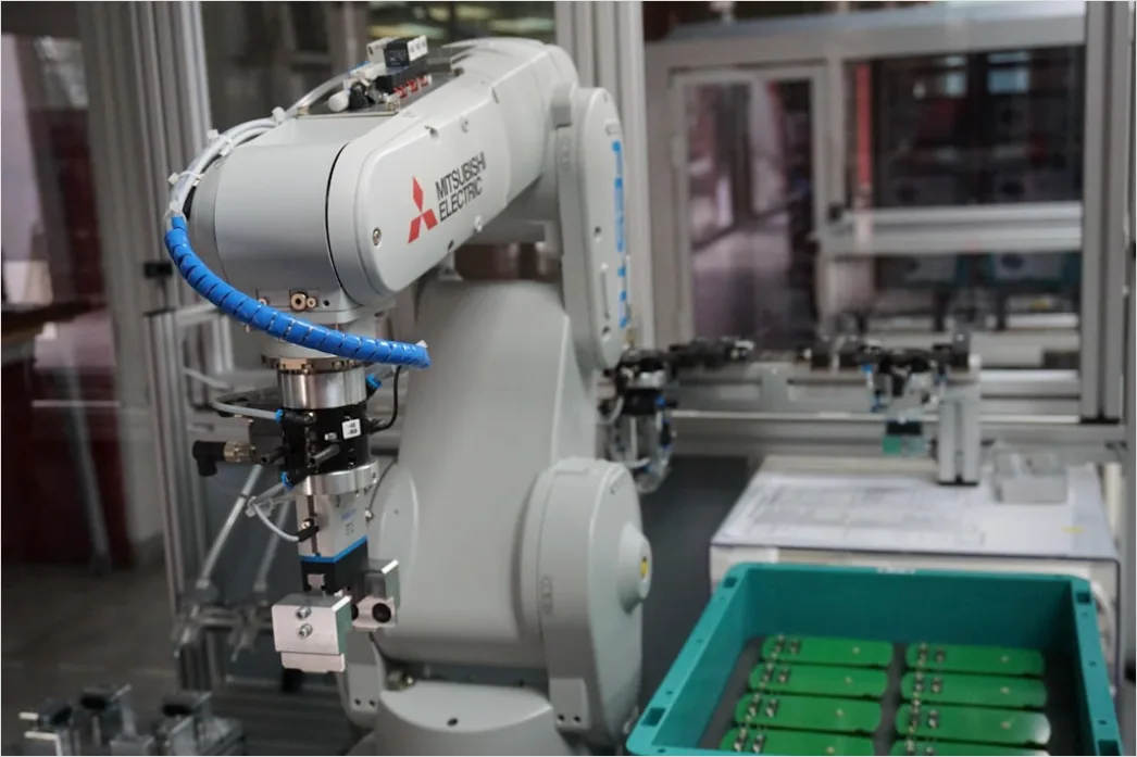 Detail Automated Warehouse Robotic Picking System Operation Number 15