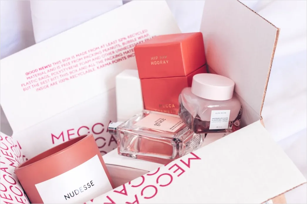 Beauty Unboxing Product Reveal Aesthetic Content E654