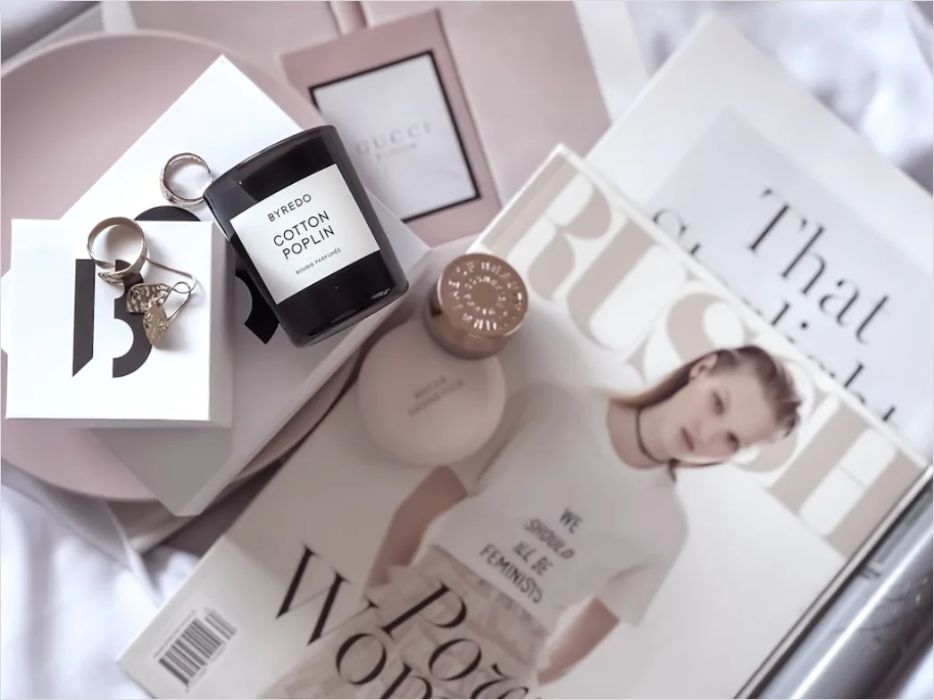 Detail Beauty Unboxing Product Reveal Aesthetic Content Number 15