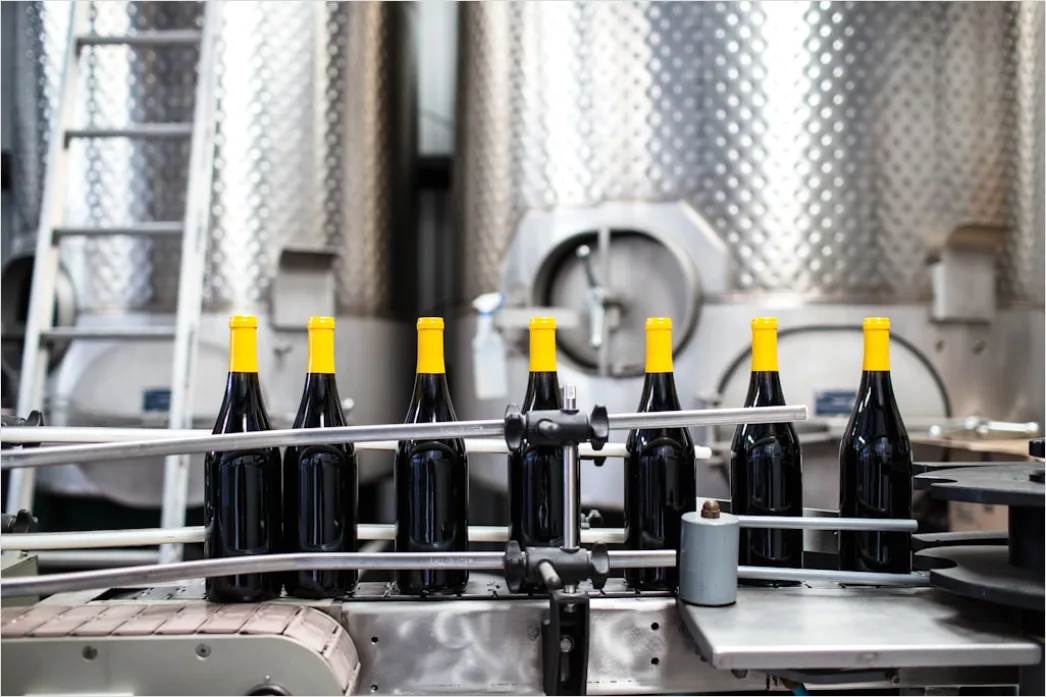 Detail Beverage Factory Bottling Line Automated Filling Number 15