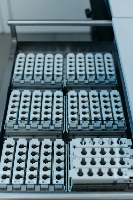Detail Biological Sample Storage Freezer Laboratory Interior Number 3