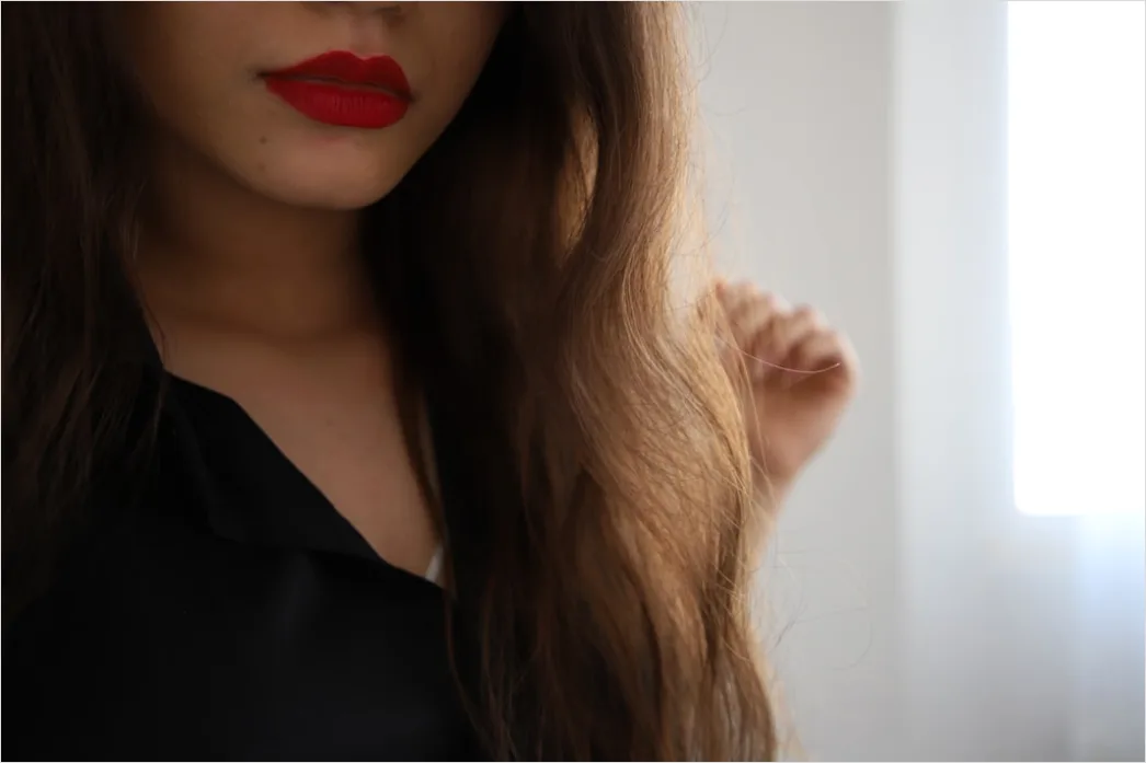 Detail Bold Red Lip Makeup Look For Evening Number 12