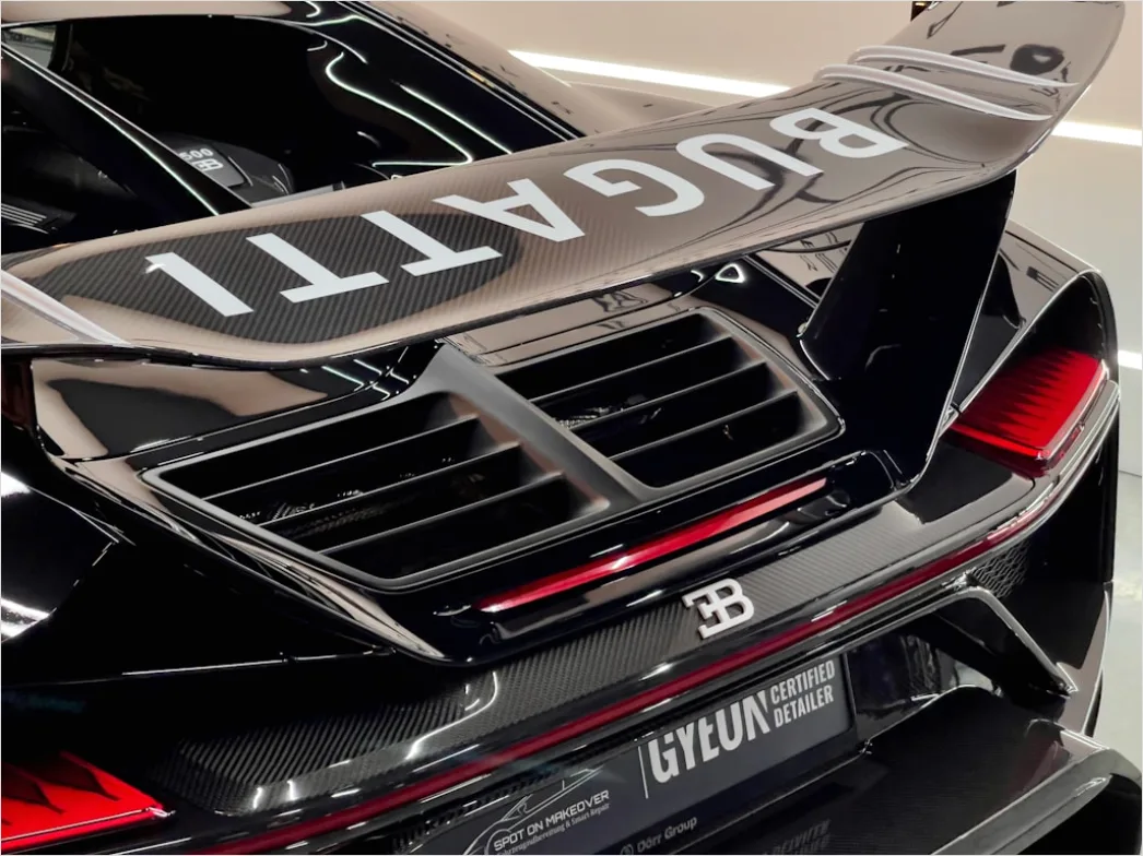 Detail Bugatti Chiron Aerodynamic Detail Close Up Number 19