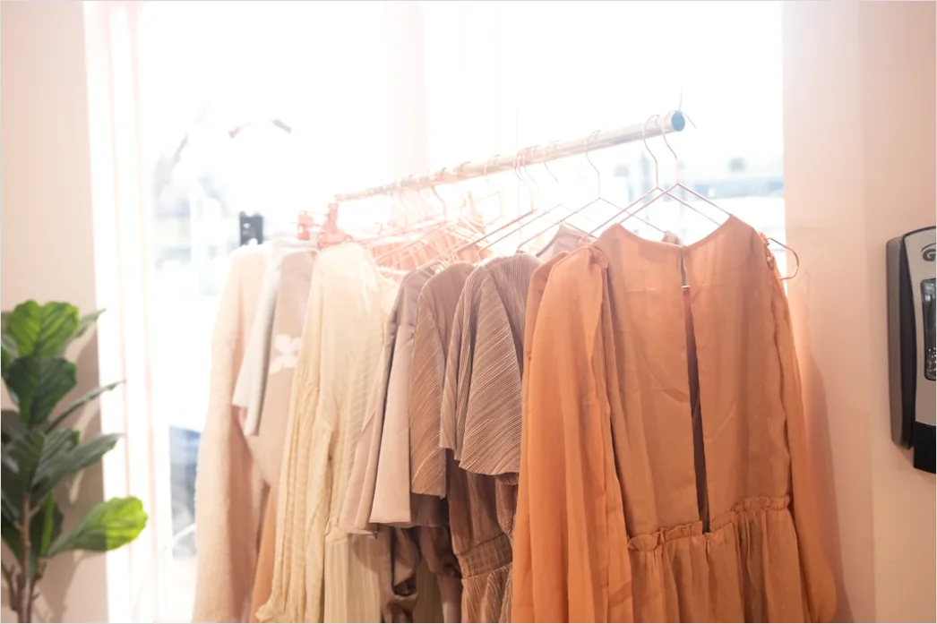 Detail Capsule Wardrobe Essentials Neutral Colors Women Number 18