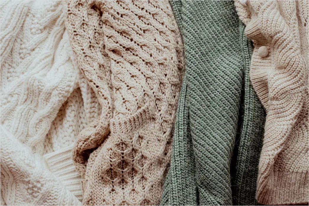 Detail Capsule Wardrobe Essentials Neutral Colors Women Number 19