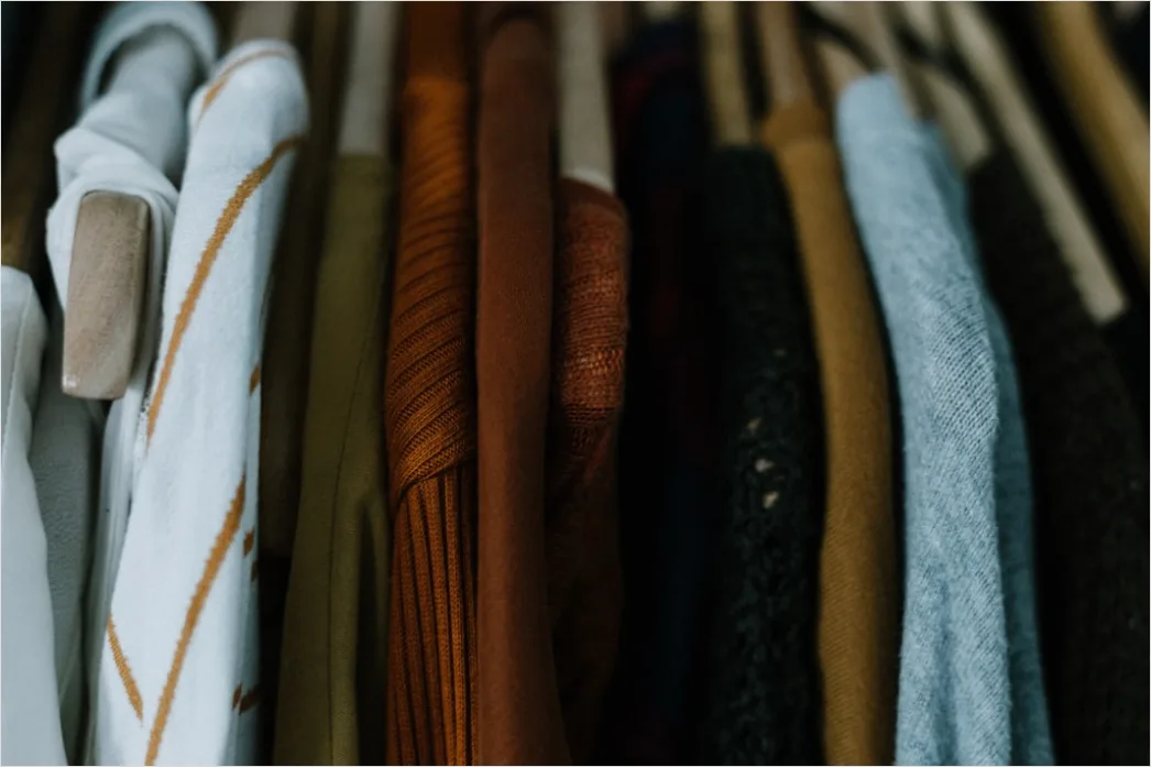 Detail Capsule Wardrobe Essentials Neutral Colors Women Number 5