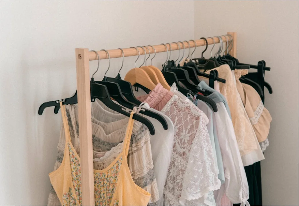 Detail Capsule Wardrobe Essentials Neutral Colors Women Number 10