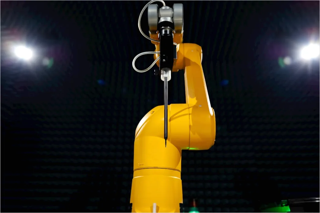 Detail Car Assembly Line Robotic Arms Welding Body Number 16