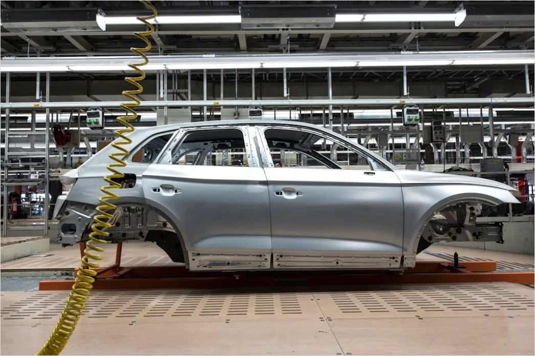 Detail Car Assembly Line Robotic Arms Welding Body Number 20
