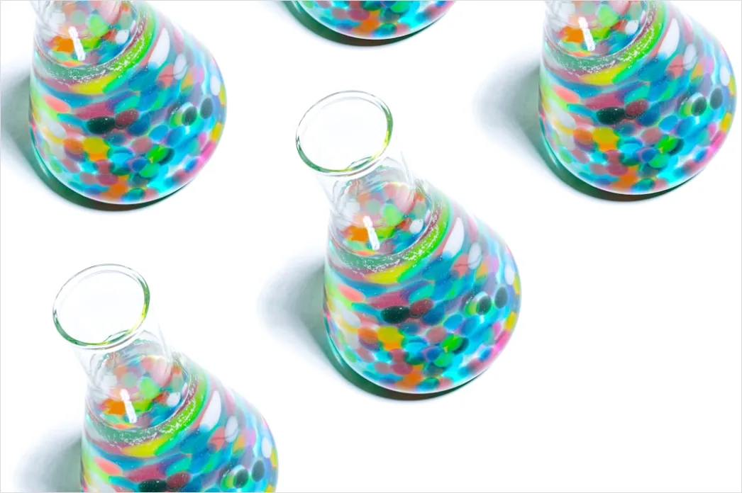 Chemical Reaction Experiment In Lab Flask 97b6