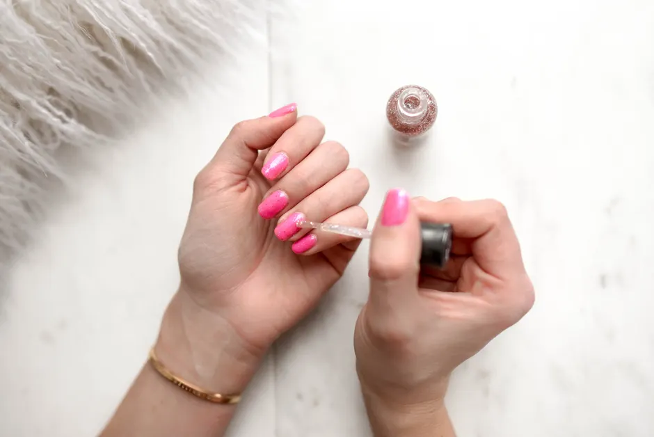 Detail Chrome Powder Nails Diy Tutorial At Home Number 17