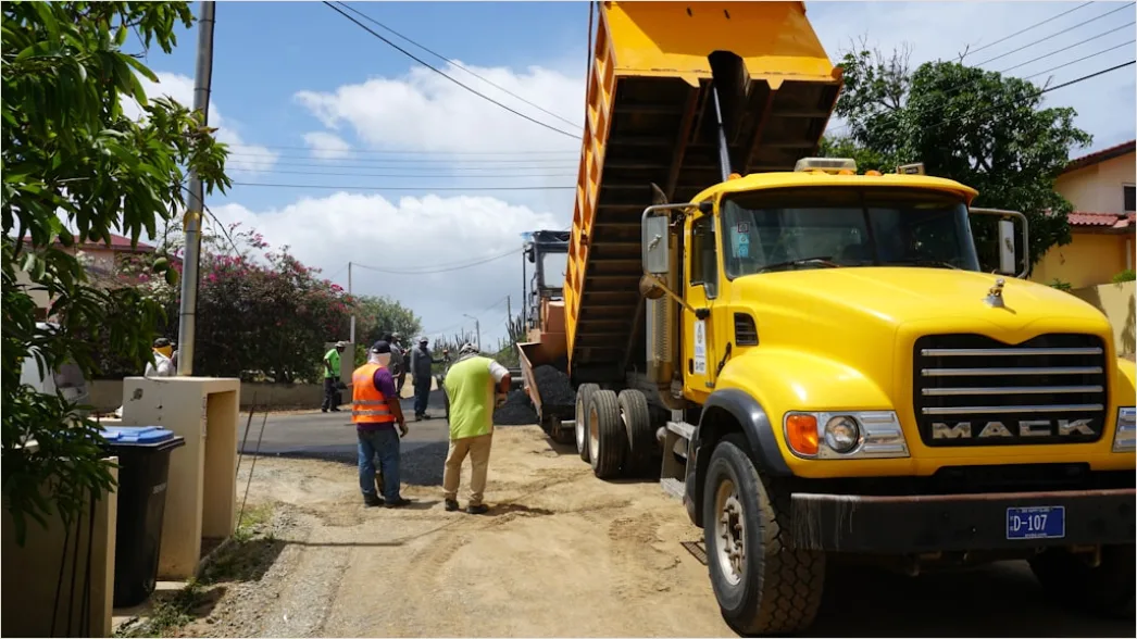 Detail Concrete Mixing Truck Pouring At Construction Site Number 16