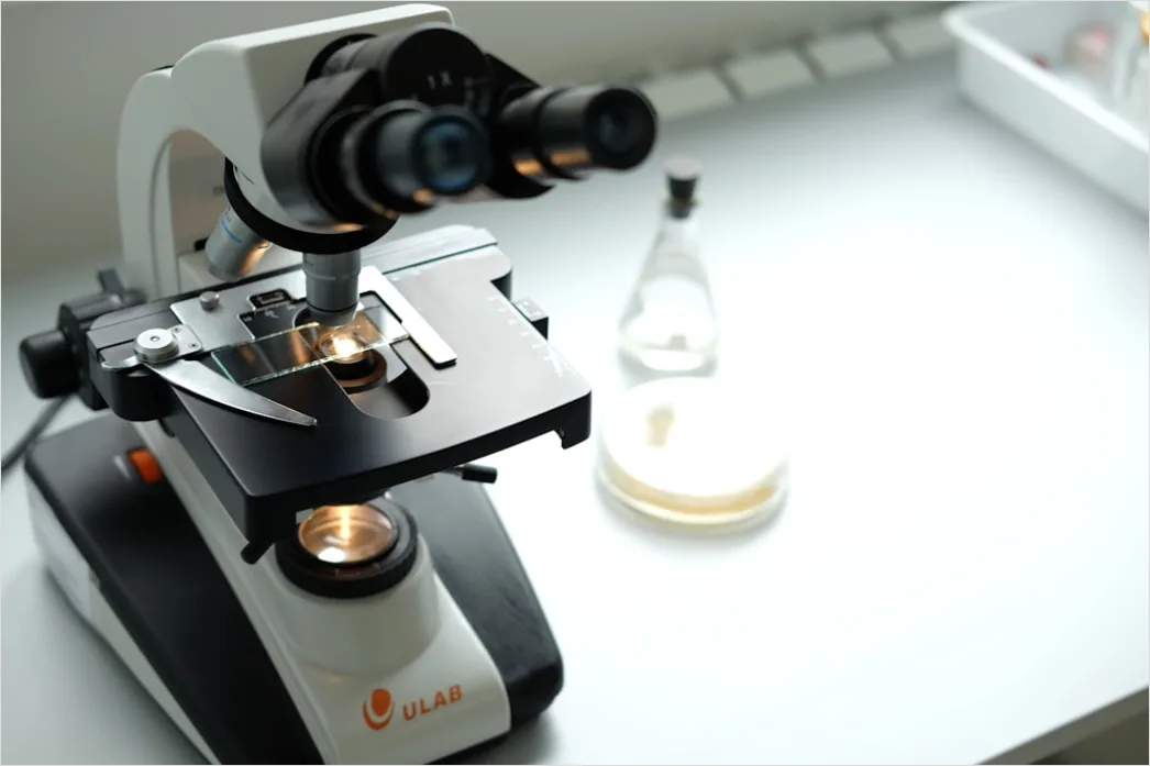 Detail Confocal Microscope Laboratory Equipment Close Up Number 12