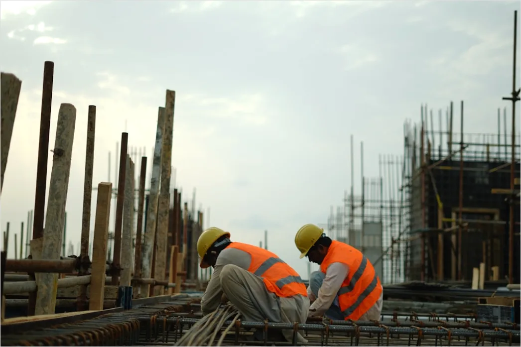 Detail Construction Site Workers Building Concrete Structure Number 12
