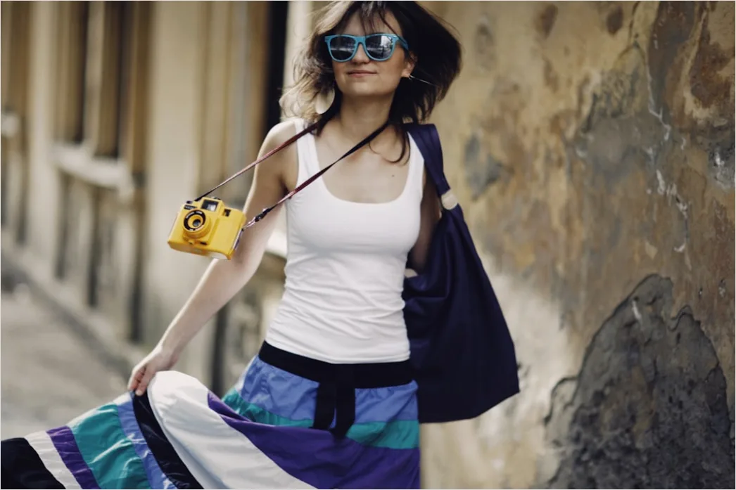 Detail Crossbody Bag Outfit Ideas For Everyday Use Number 12