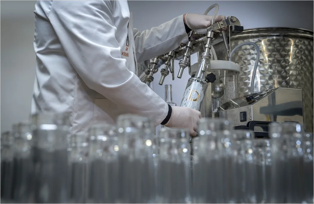 Detail Dairy Factory Bottling Milk Production Line Number 5