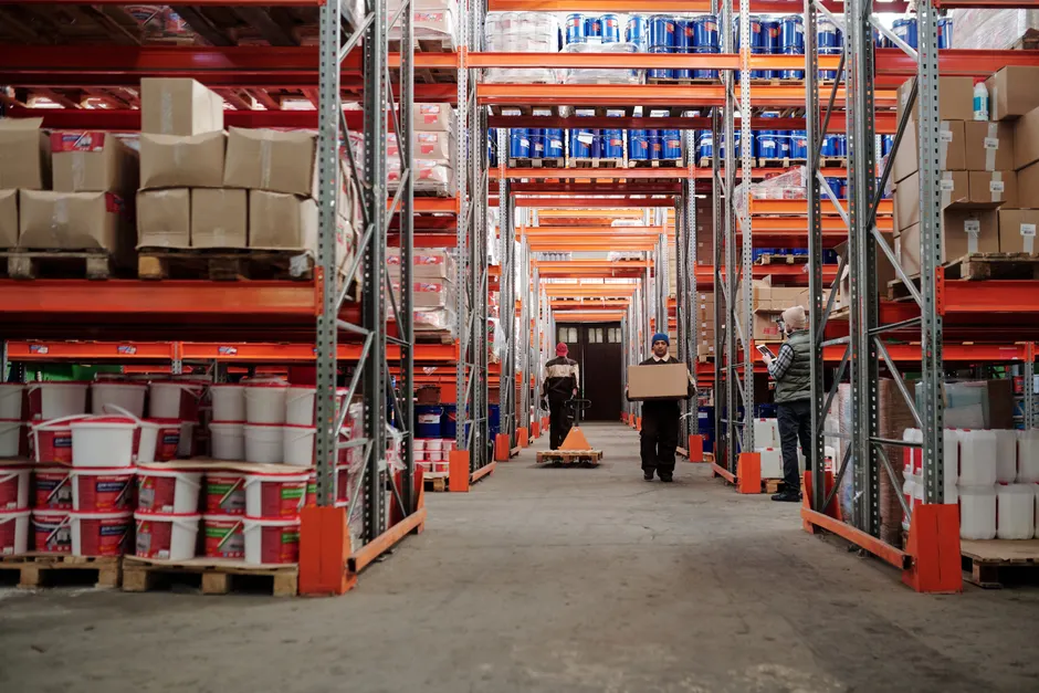 Detail Distribution Center Conveyor Belt Sorting Packages Number 4