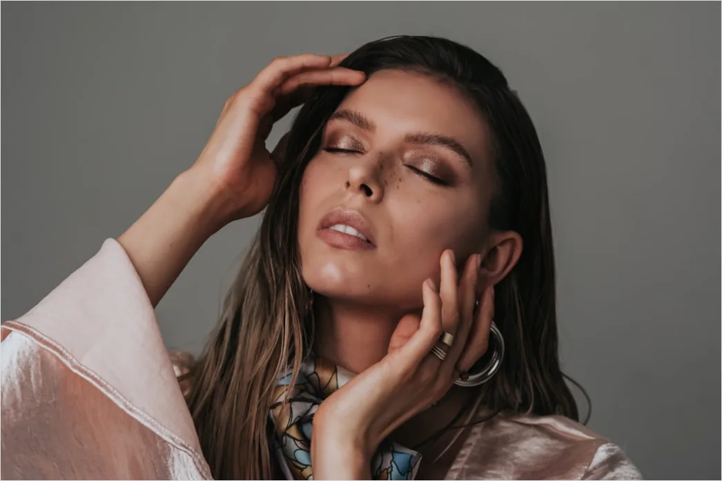 Detail Editorial Makeup Look For Photoshoot Inspiration Number 19