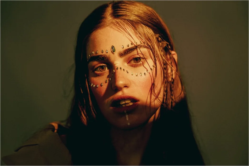 Detail Editorial Makeup Look For Photoshoot Inspiration Number 7