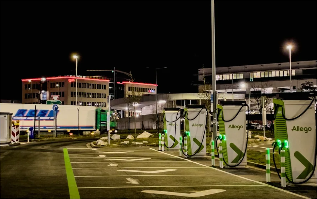 Detail Electric Vehicle Charging Station Urban Parking Number 7