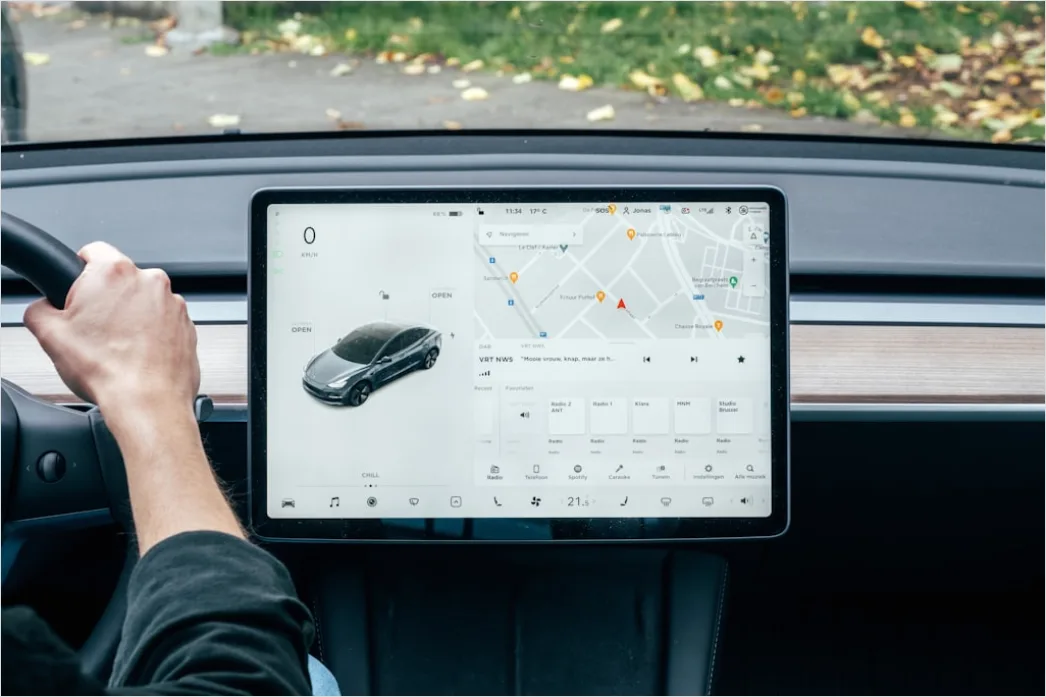 Detail Electric Vehicle Dashboard Screen Navigation Display Number 4