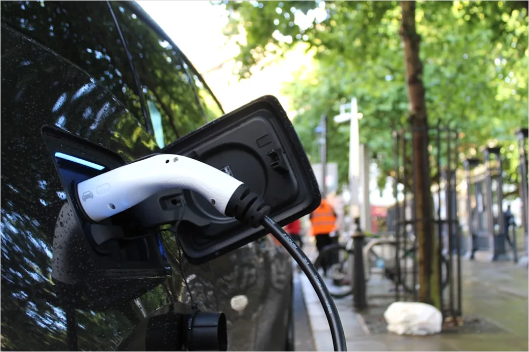Detail Electric Vehicle Range Anxiety Charging Solution Concept Number 7