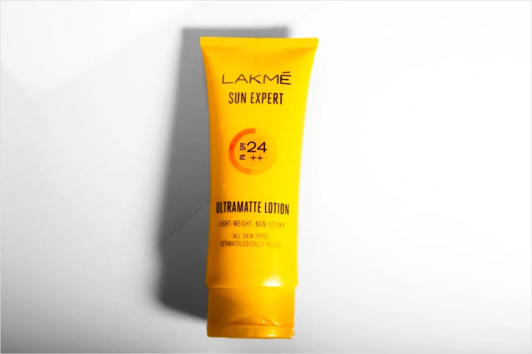 Detail Face Sunscreen Under Makeup For Daily Use Number 6
