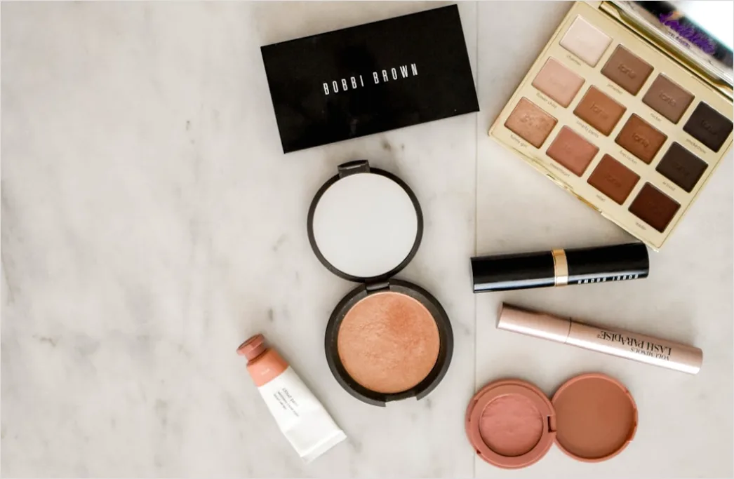 Five Minute Makeup Routine For Busy Mornings 7bf9