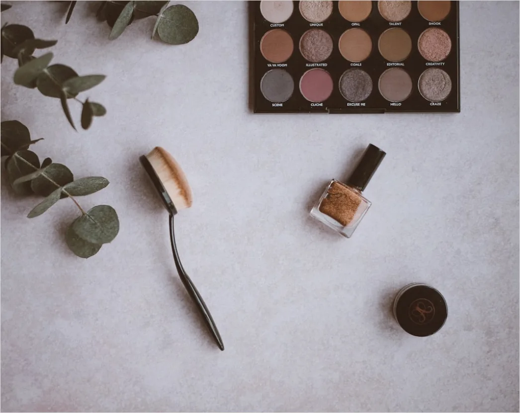 Detail Five Minute Makeup Routine For Busy Mornings Number 19