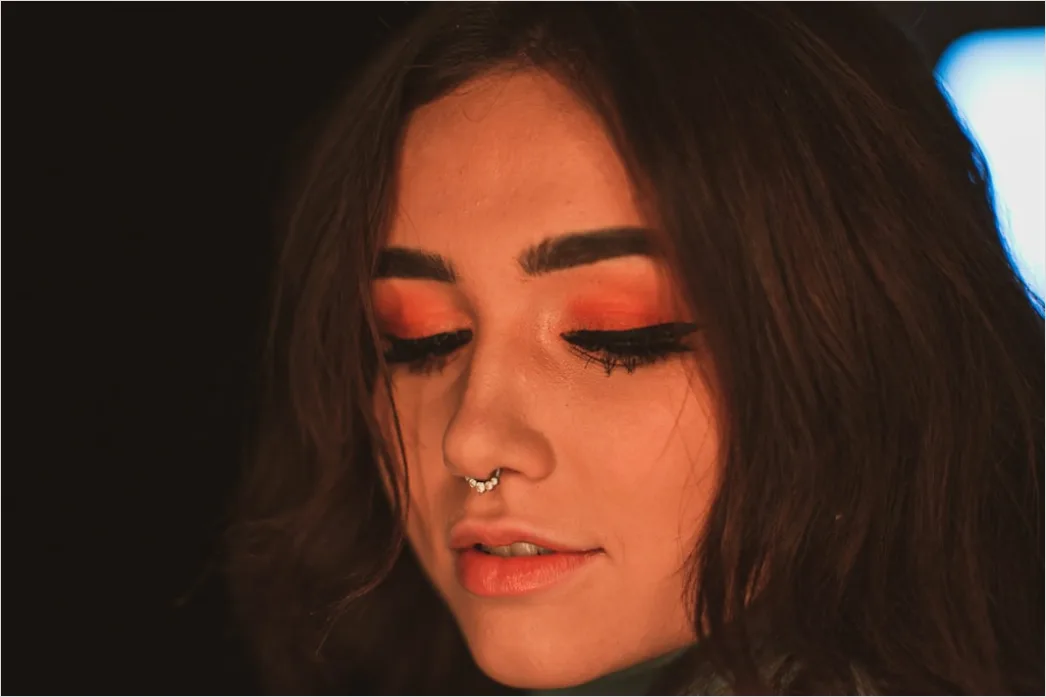 Detail Floating Eyeliner Makeup Look Artistic Tutorial Number 17