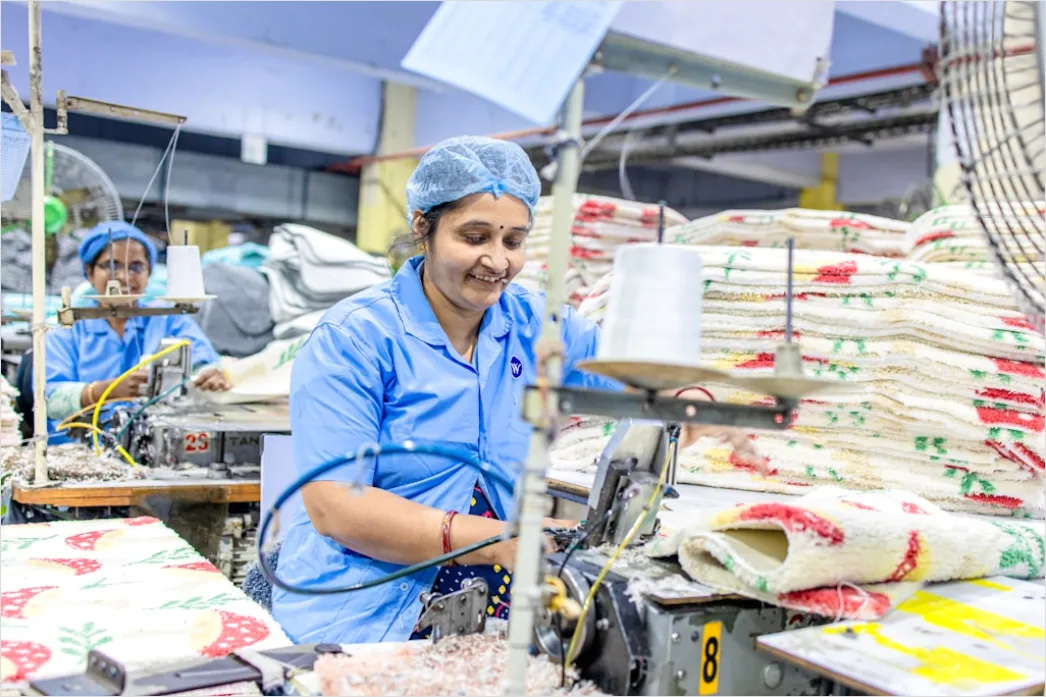 Detail Food Manufacturing Worker Quality Control Inspection Number 20