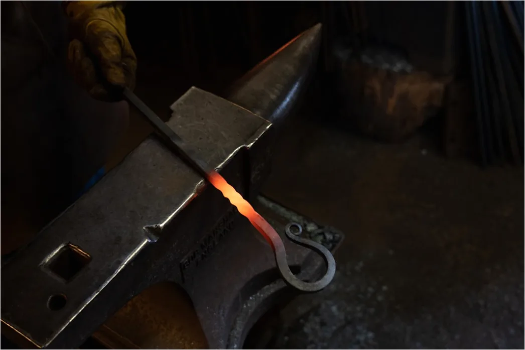 Detail Forge Hammer Press Heavy Metal Shaping Close Up Number 15