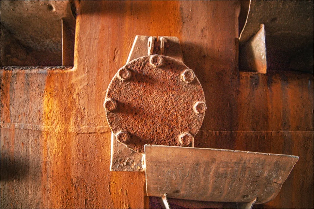 Detail Forge Hammer Press Heavy Metal Shaping Close Up Number 19
