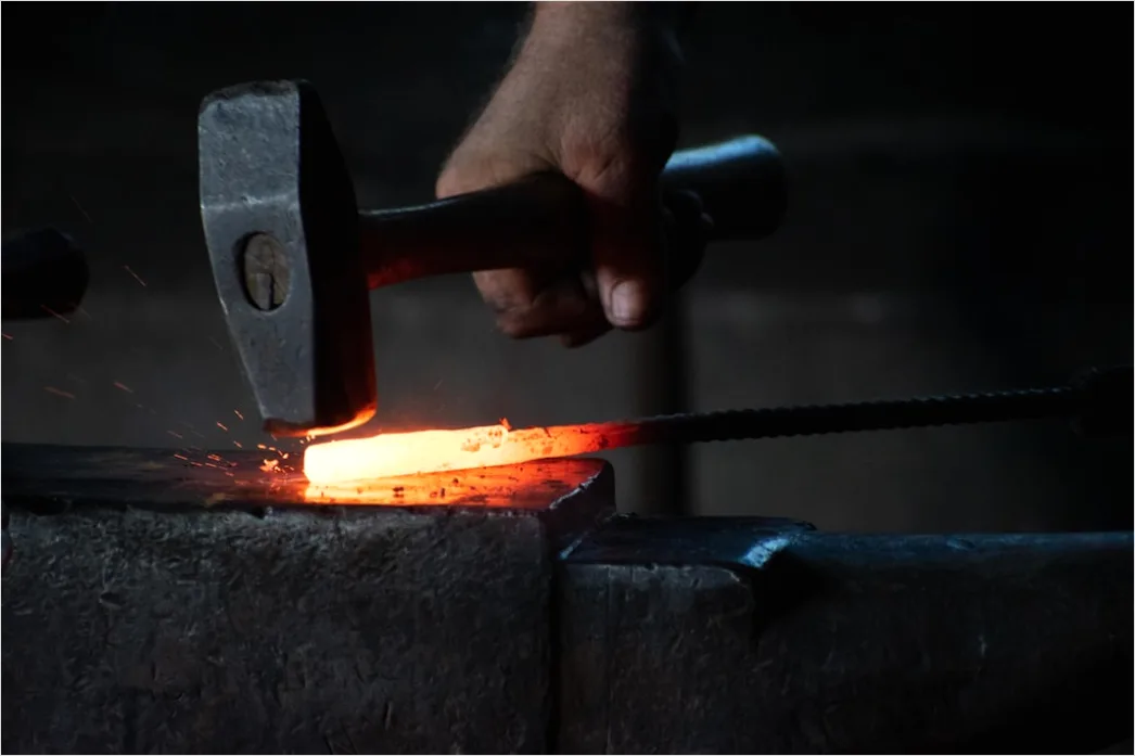 Detail Forge Hammer Press Heavy Metal Shaping Close Up Number 3