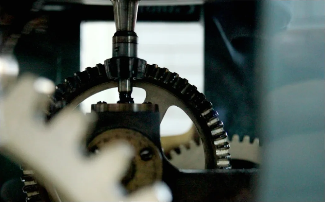 Gear Manufacturing Precision Machining Close Up 3bf7