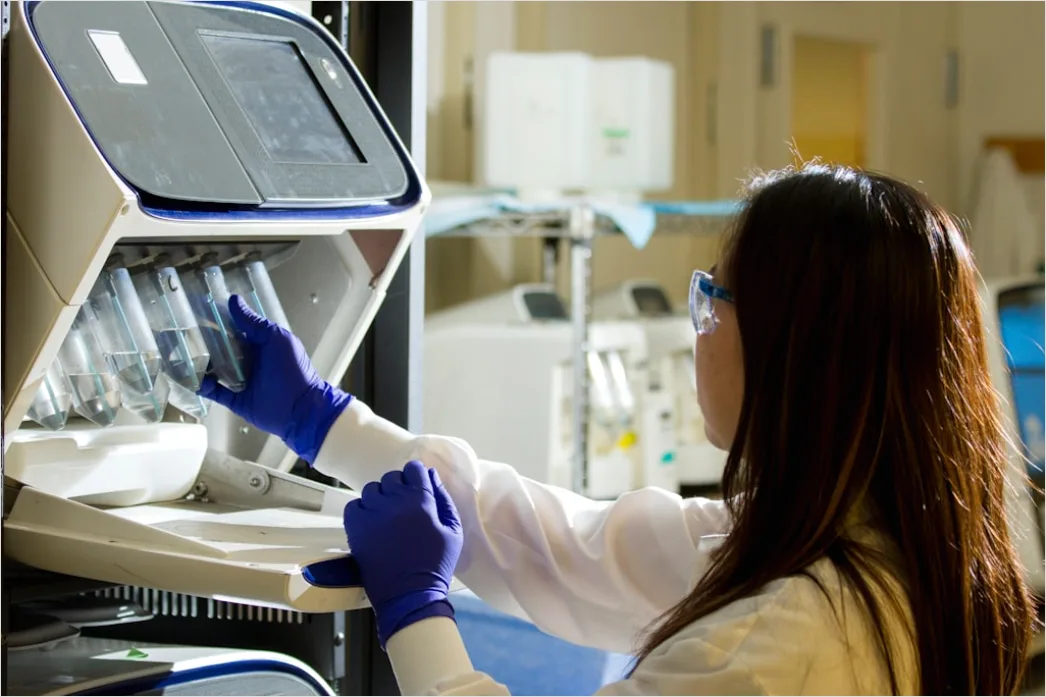 Detail Genetic Testing Laboratory Technician Handling Samples Number 6