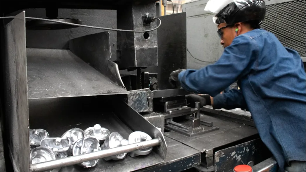 Glass Bottle Manufacturing Factory Molding Machine