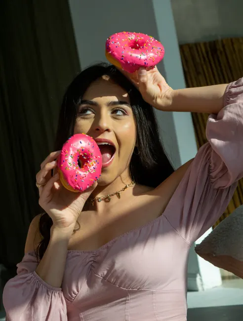 Detail Glazed Donut Nails Hailey Bieber Inspired Look Number 13
