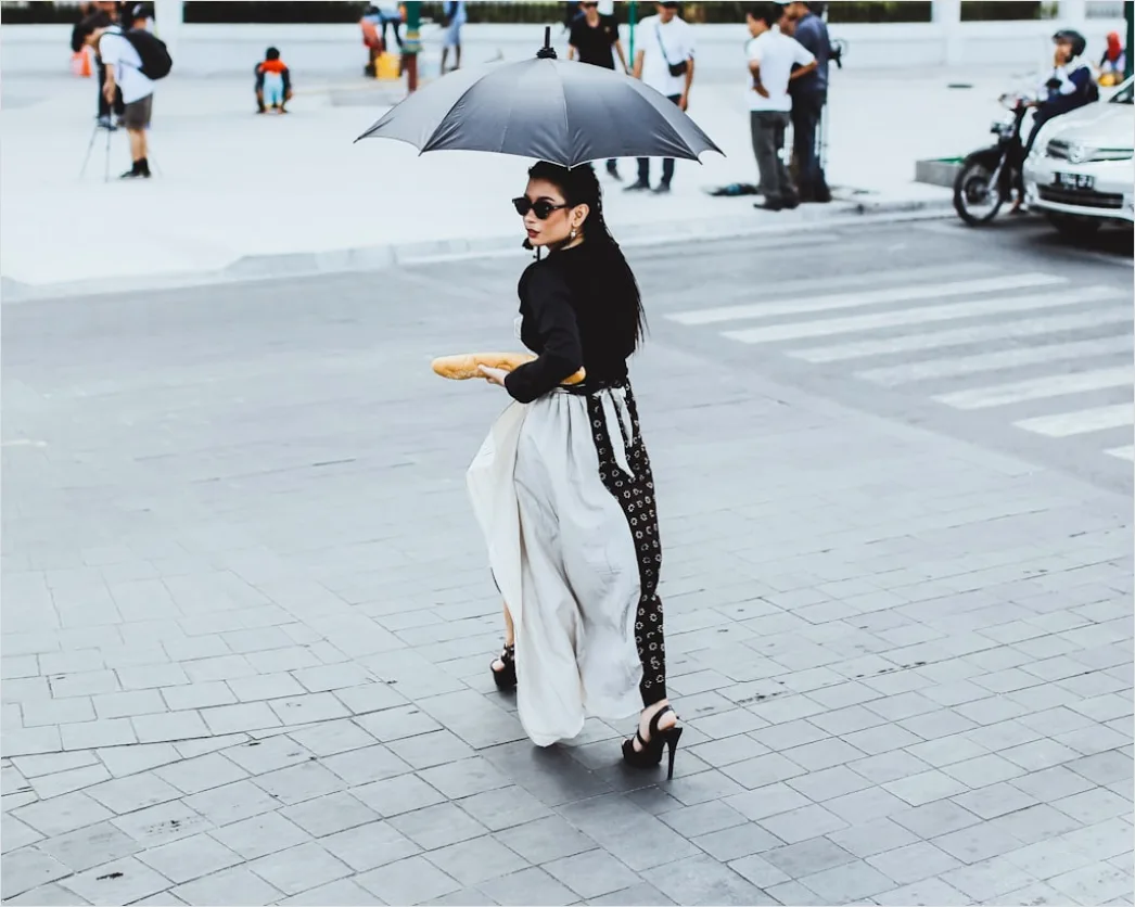 Detail How To Style Midi Skirt For Every Season Number 11