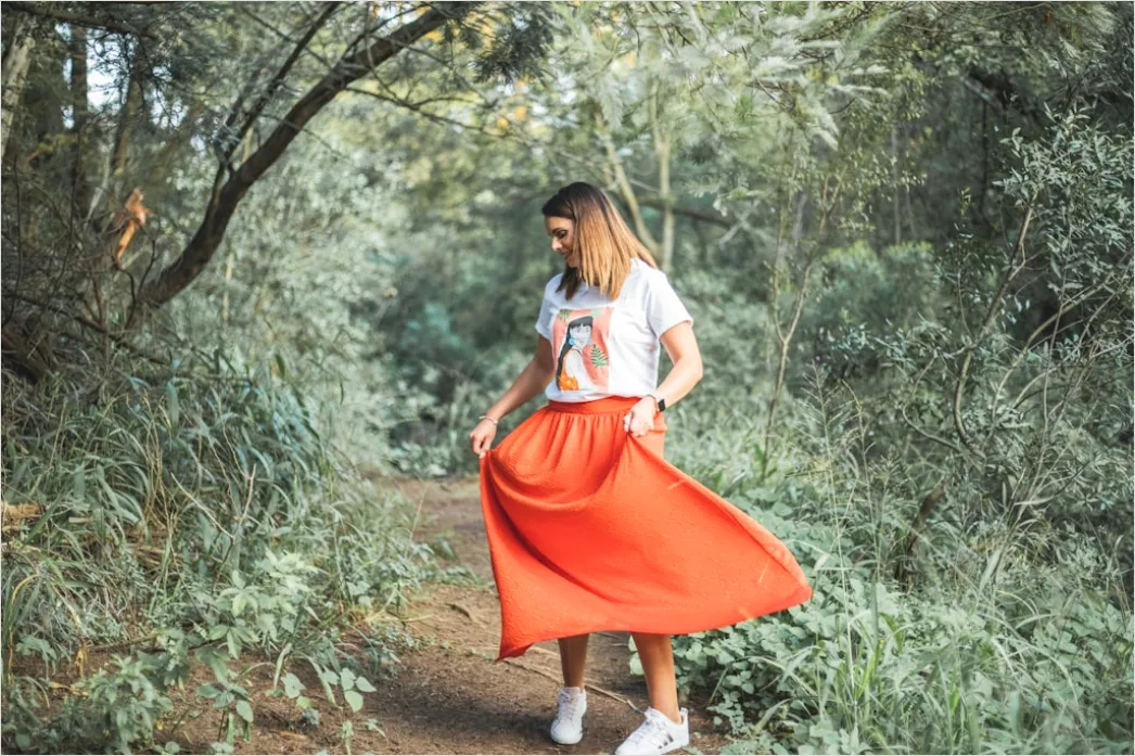 Detail How To Style Midi Skirt For Every Season Number 18