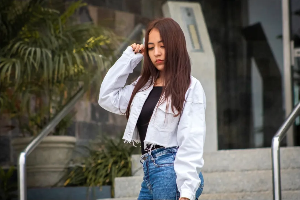 Detail How To Style White Button Down Shirt Outfits Number 12