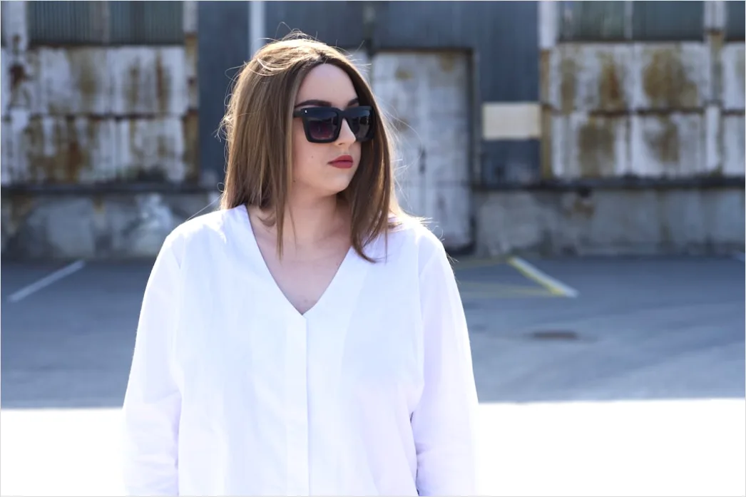 Detail How To Style White Button Down Shirt Outfits Number 3